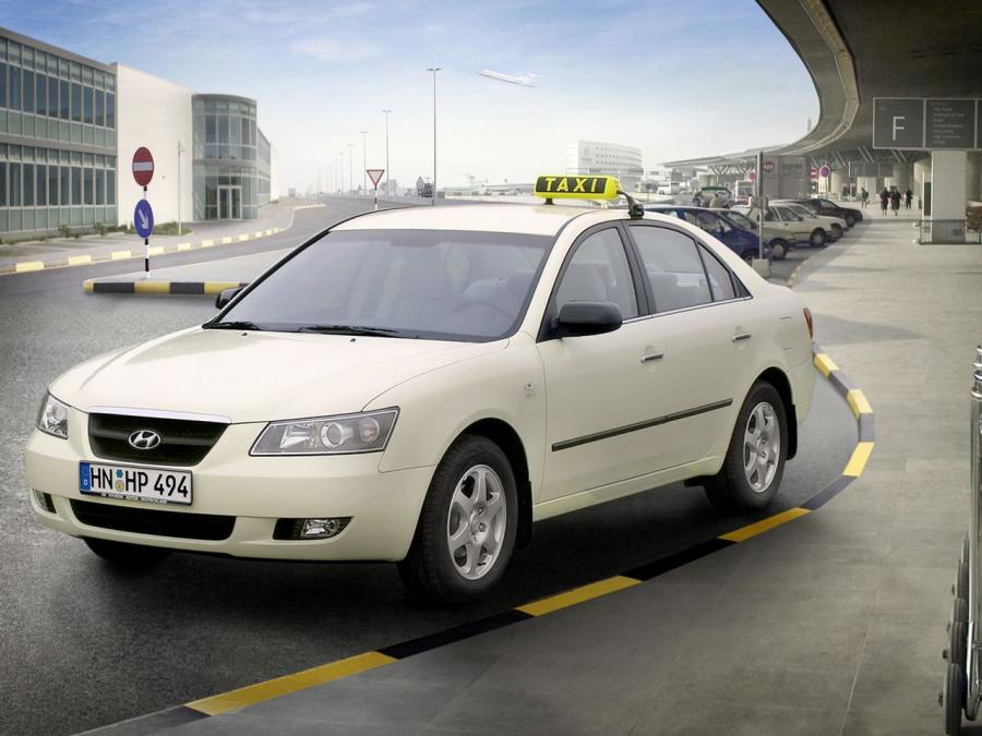  Hyundai Sonata Taxi 2004 года  (фото 2 из 2)